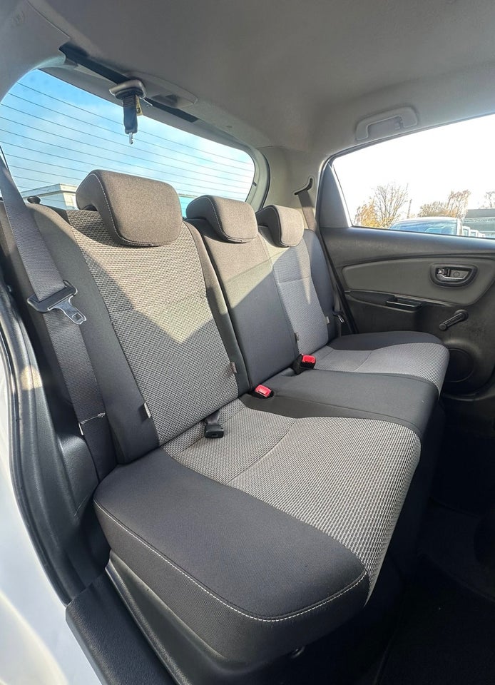 Toyota Yaris 1,5 Hybrid H2 Premium e-CVT 5d