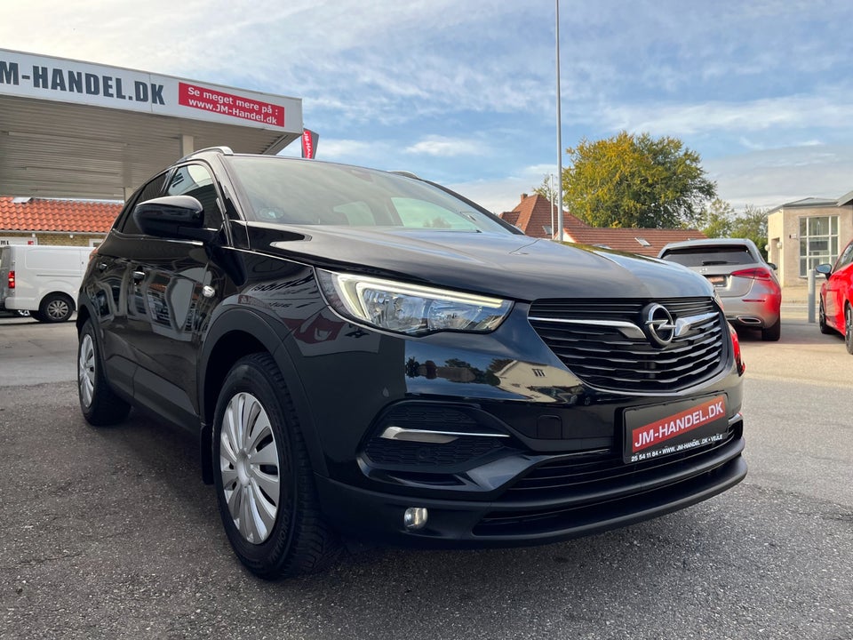 Opel Grandland X 1,5 CDTi 130 Enjoy 5d