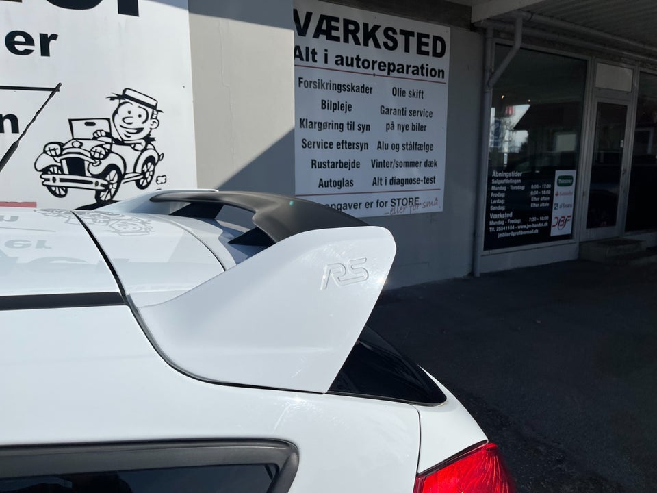 Ford Focus 2,3 SCTi 350 RS Van 5d