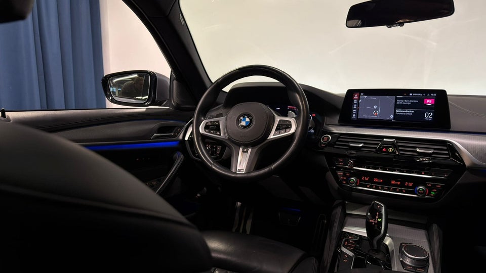 BMW 530d 3,0 Touring M-Sport xDrive aut. 5d
