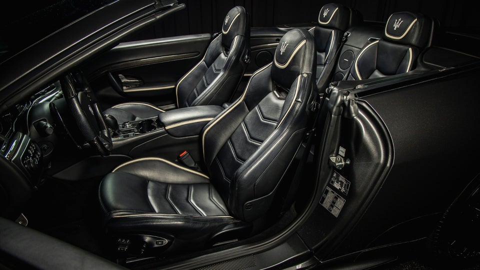 Maserati GranCabrio 4,7 MC Stradale aut. 2d