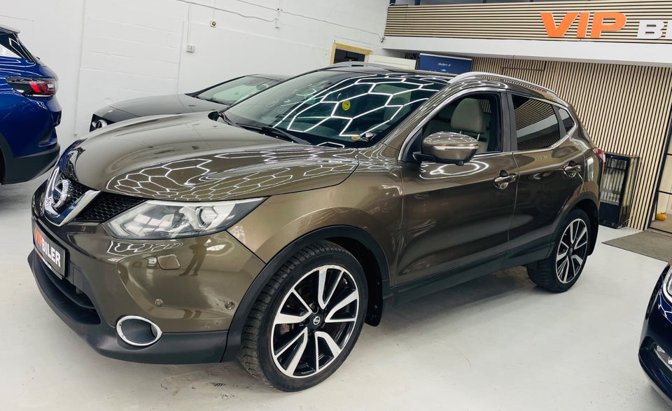 Nissan Qashqai 1,6 dCi 130 Tekna X-tr. 5d