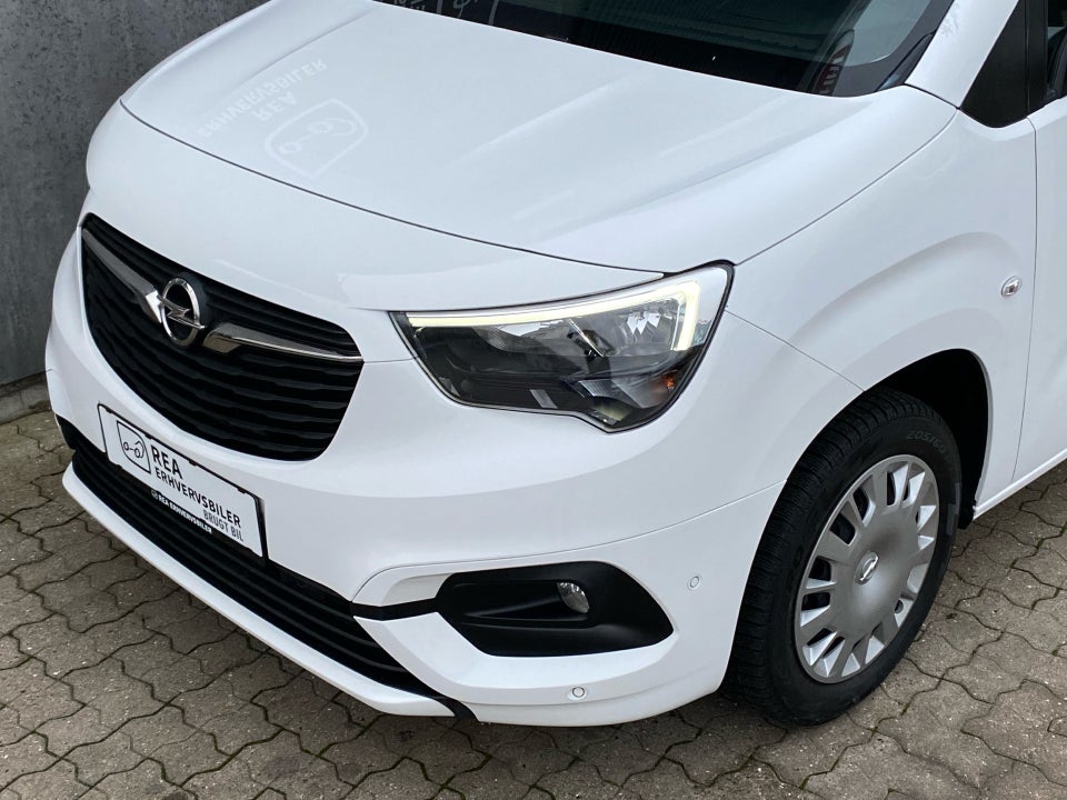 Opel Combo 1,5 D 102 Essentia L2V2