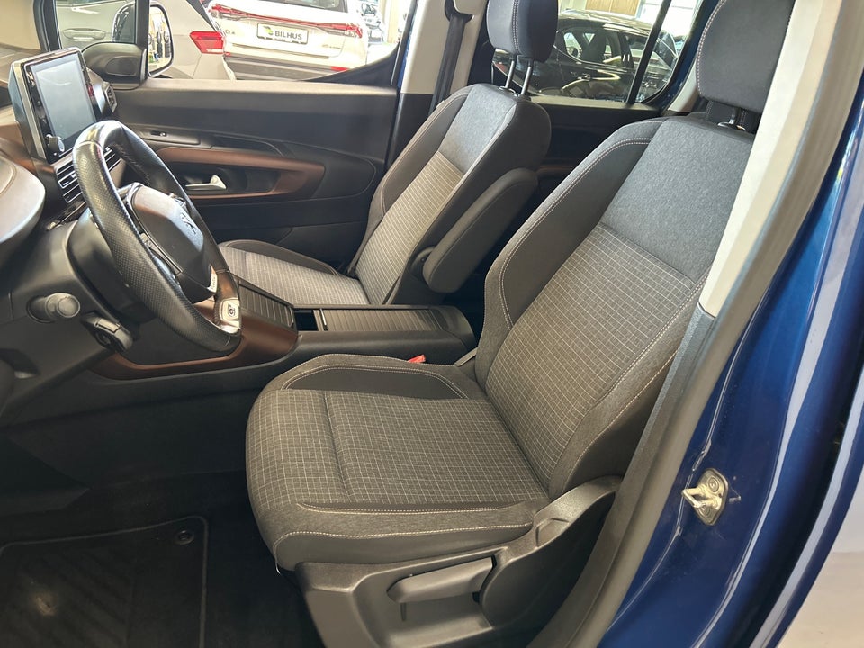 Peugeot e-Rifter 50 GT L2 7prs 5d