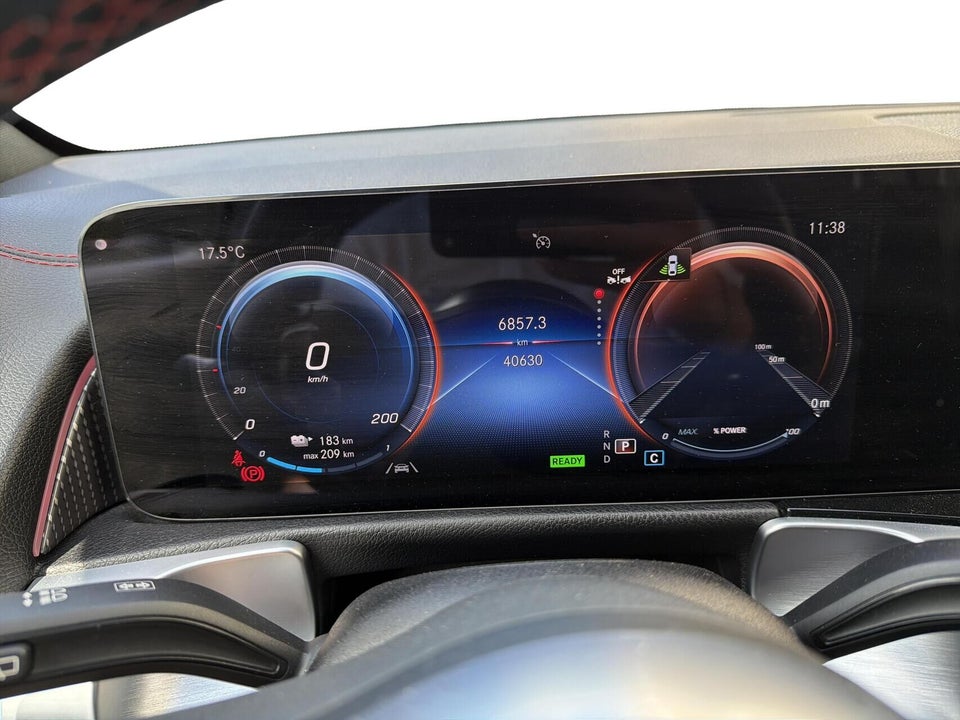 Mercedes EQB250 AMG Line 5d