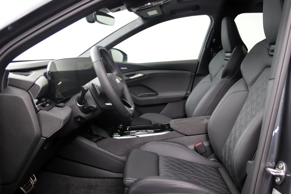 Audi Q6 e-tron Ultra quattro 5d