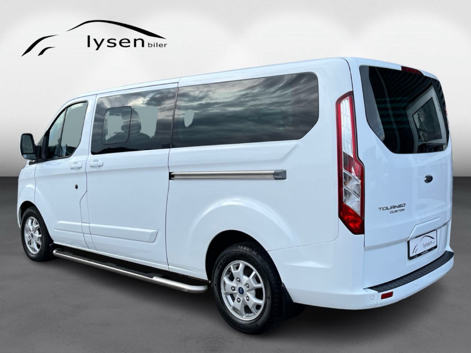 Ford Tourneo Custom 300L 2,2 TDCi 125 Titanium 5d