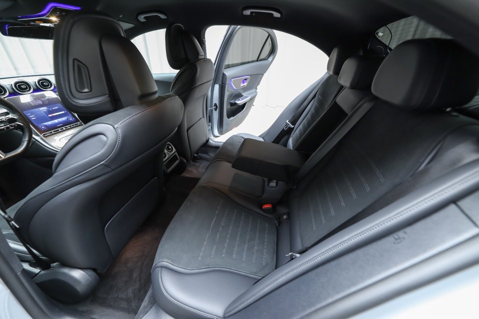 Mercedes C220 d 2,0 AMG Line aut. 4d