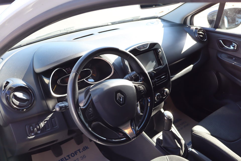 Renault Clio IV 1,5 dCi 75 Limited Sport Tourer 5d