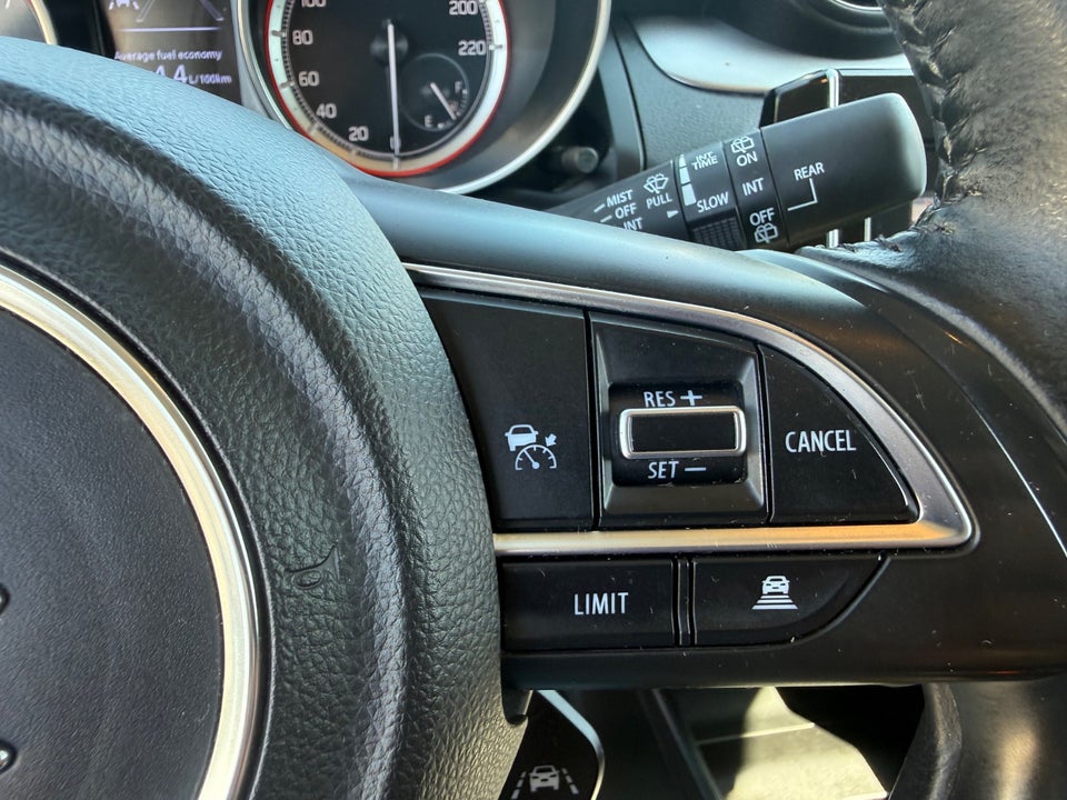 Suzuki Swift 1,2 mHybrid Exclusive 5d