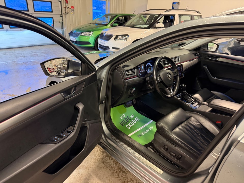 Skoda Superb 1,4 TSi 150 Business Executive Combi DSG 5d