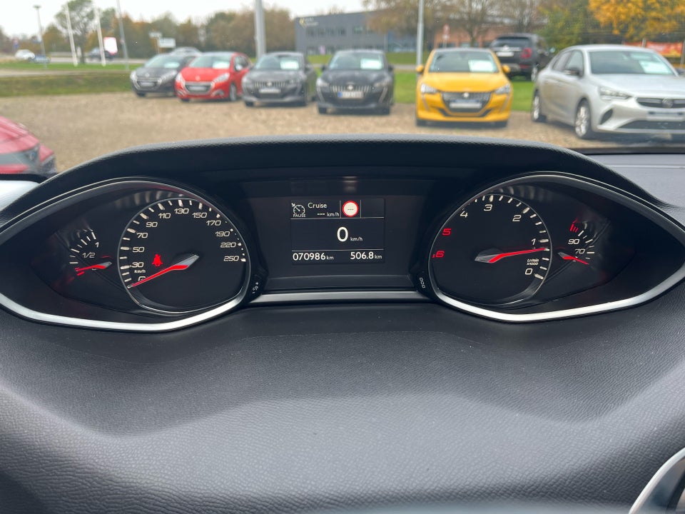 Peugeot 308 1,5 BlueHDi 130 Style 5d