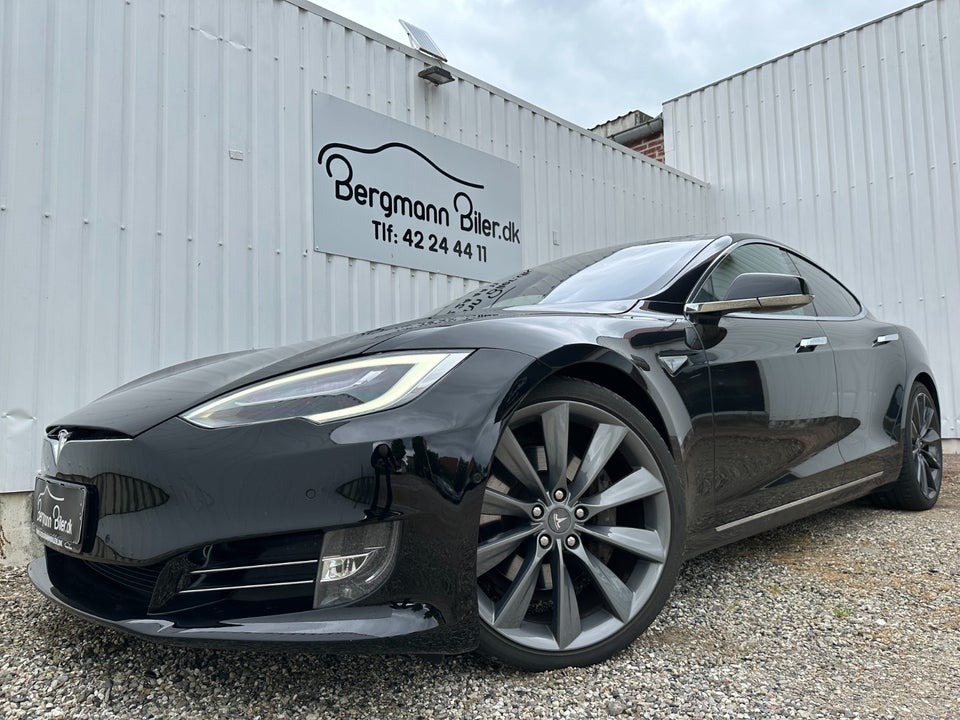 Tesla Model S 90D 5d