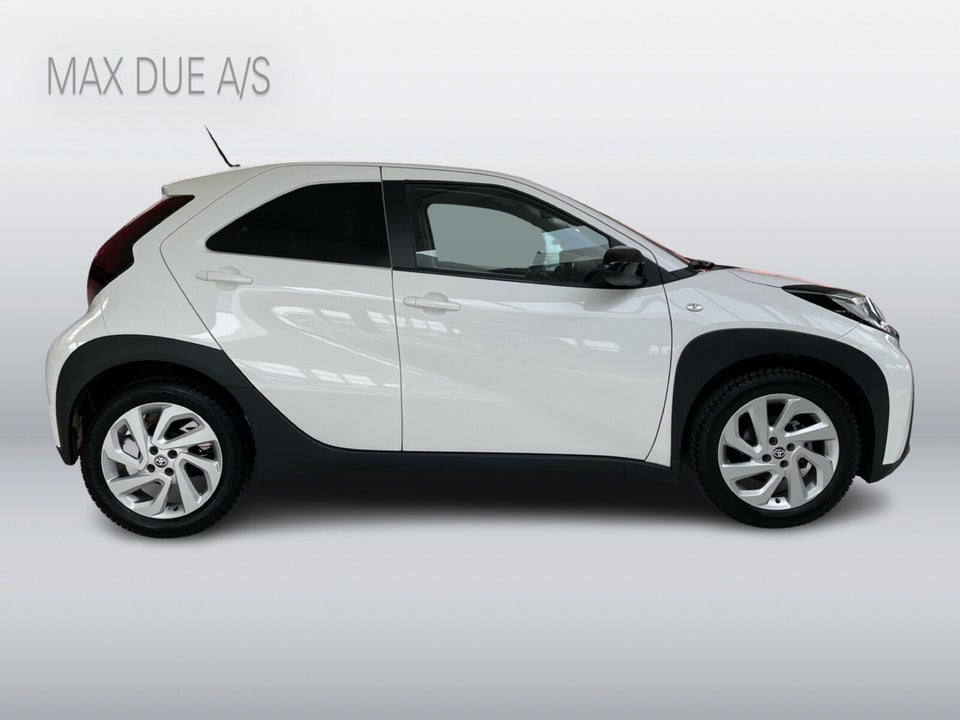 Toyota Aygo X 1,0 Active 5d