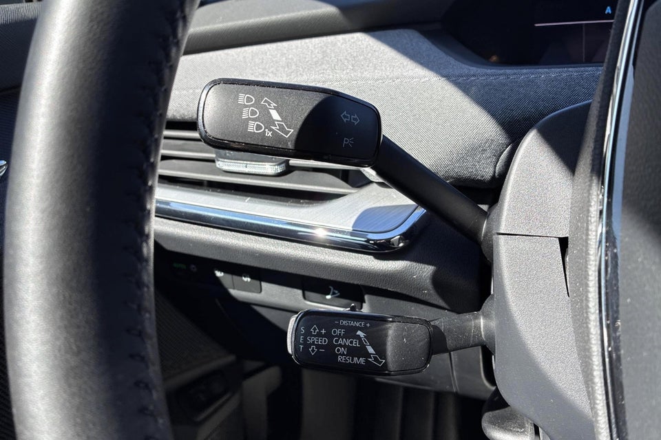 Skoda Enyaq 60 iV Loft 5d