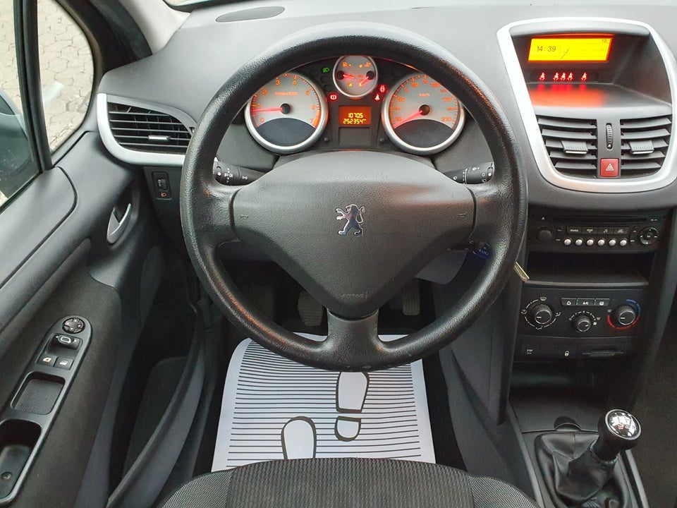Peugeot 207 1,4 VTi Premium SW 5d