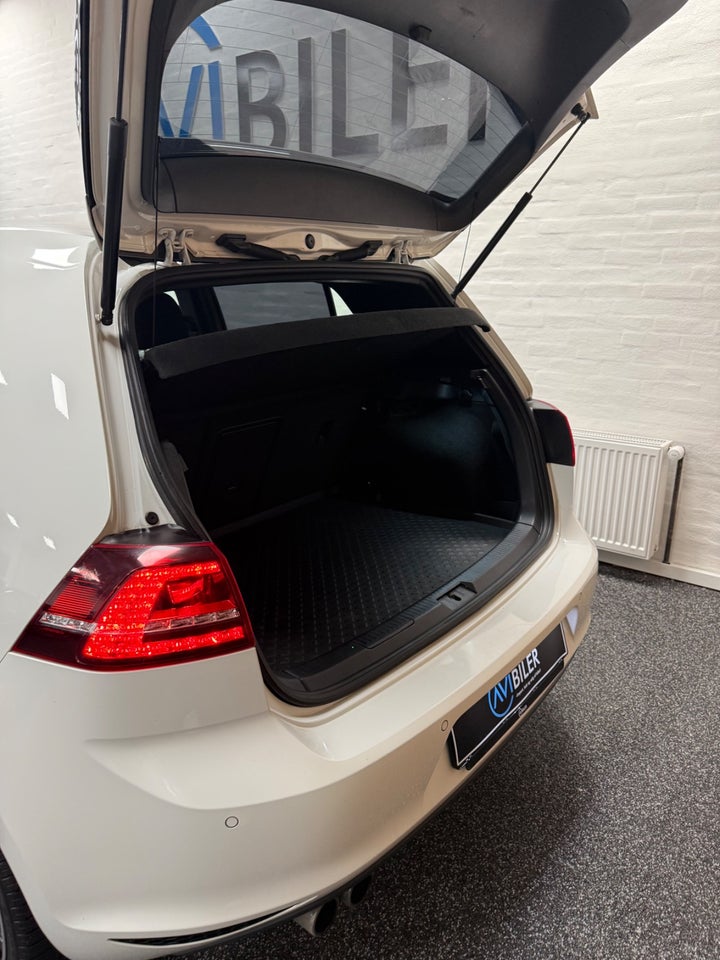 VW Golf VII 1,4 GTE DSG 5d