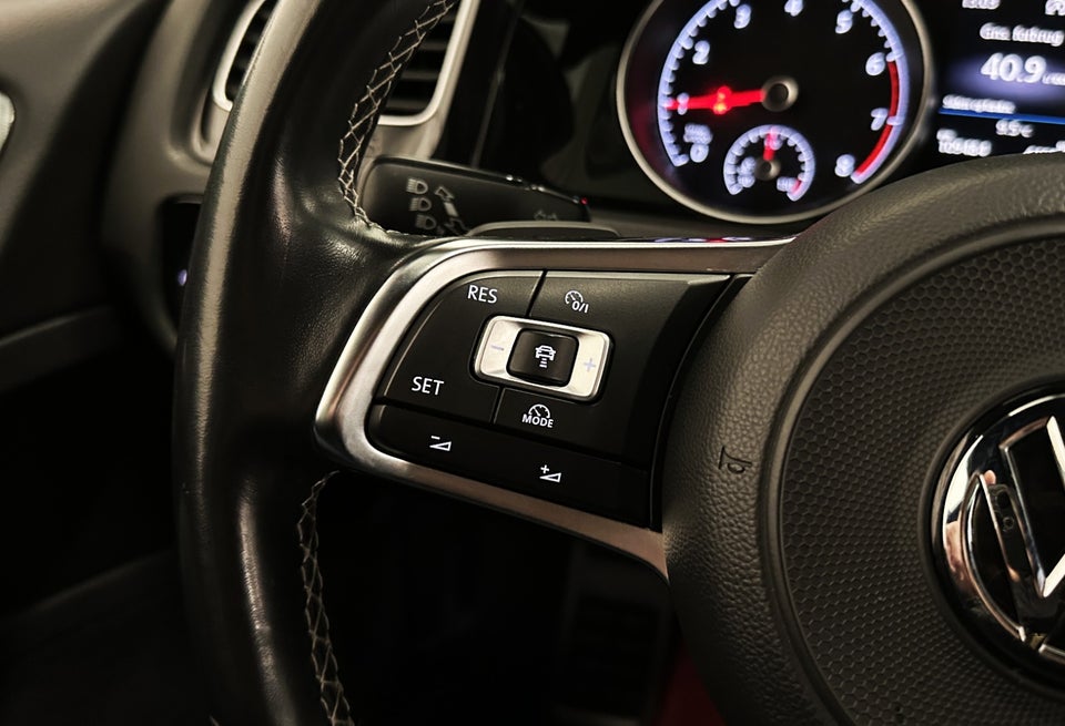 VW Golf VII 1,5 TSi 150 R-line DSG 5d