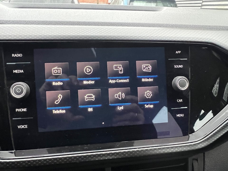 VW T-Cross 1,0 TSi 110 Life DSG 5d