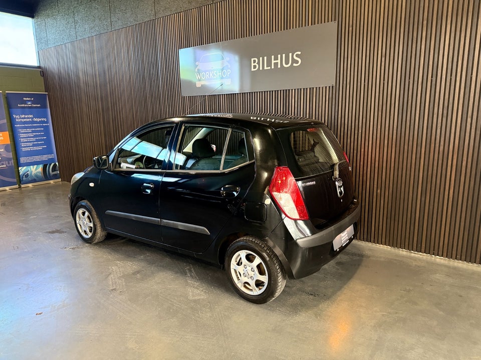 Hyundai i10 1,1 Classic 5d