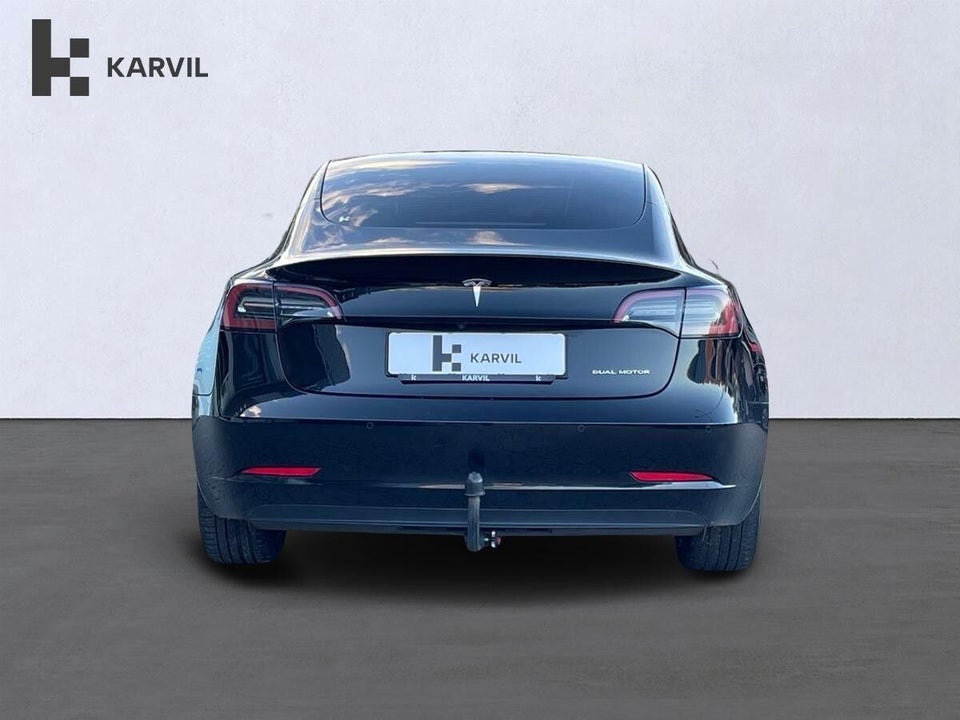 Tesla Model 3 Long Range AWD 4d
