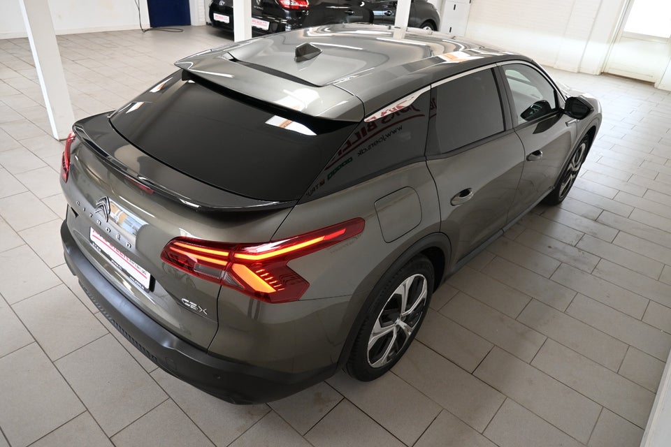 Citroën C5 X 1,6 Hybrid Concorde EAT8 5d