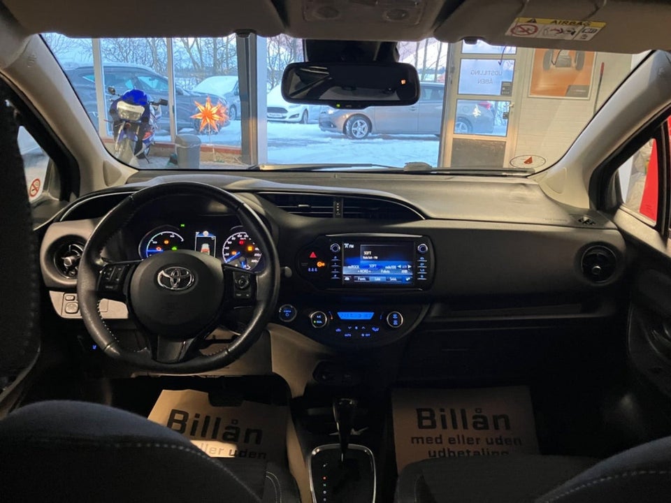 Toyota Yaris 1,5 Hybrid H2 Premium e-CVT Van 5d