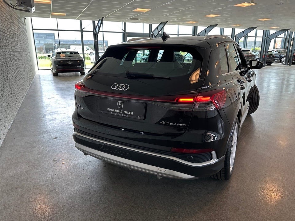 Audi Q4 e-tron 40 S-line 5d