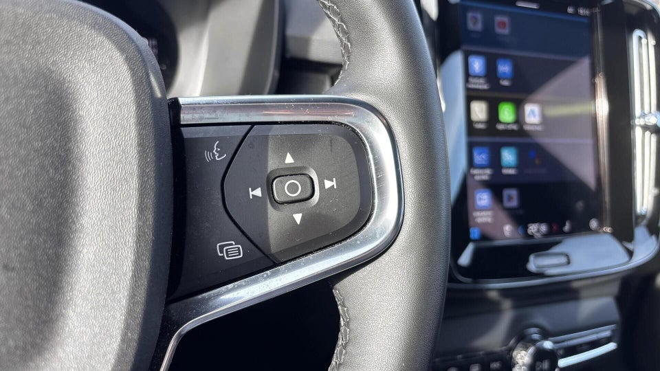 Volvo XC40 P6 ReCharge Core 5d