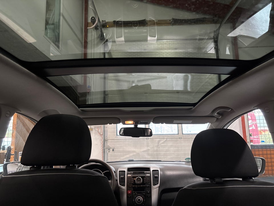 Kia Venga 1,4 CVVT Exclusive Fashion 5d