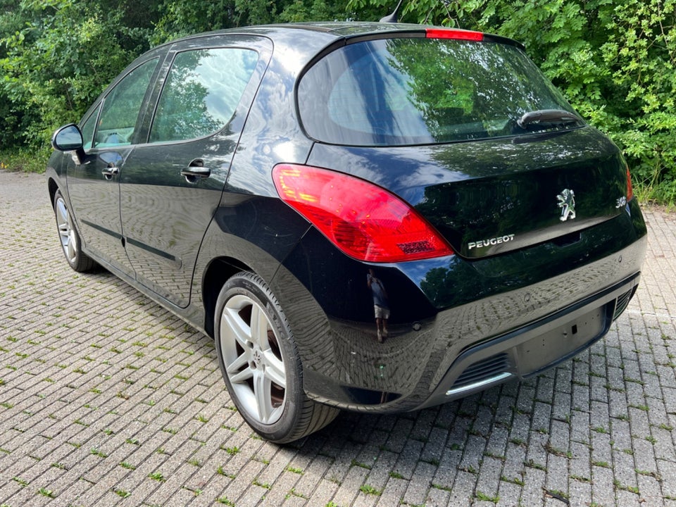 Peugeot 308 1,6 THP 156 Sportium 5d