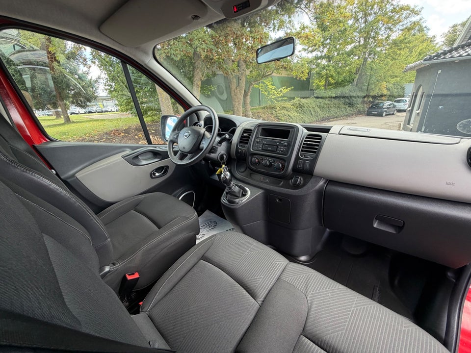 Nissan NV300 1,6 dCi 125 L2H1 Working Star