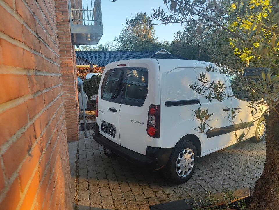 Peugeot Partner 1,6 BlueHDi 75 L1 Flex Van 5d
