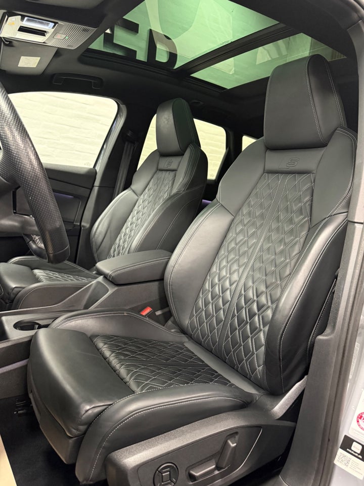 Audi Q4 e-tron 50 S-line quattro 5d