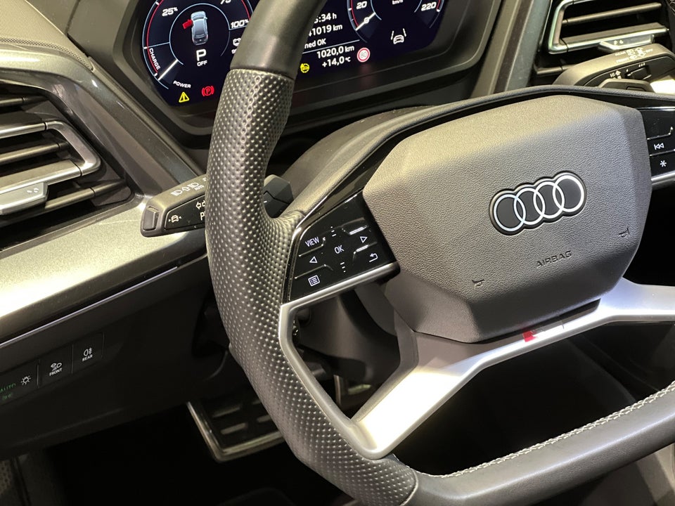 Audi Q4 e-tron 45 S-line 5d