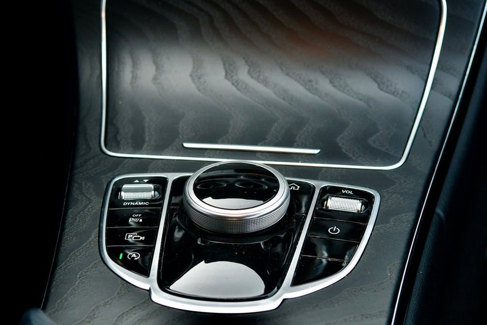 Mercedes C220 d 2,0 Advantage aut. 4d