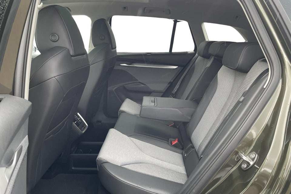 Skoda Enyaq 85 iV Loft 5d