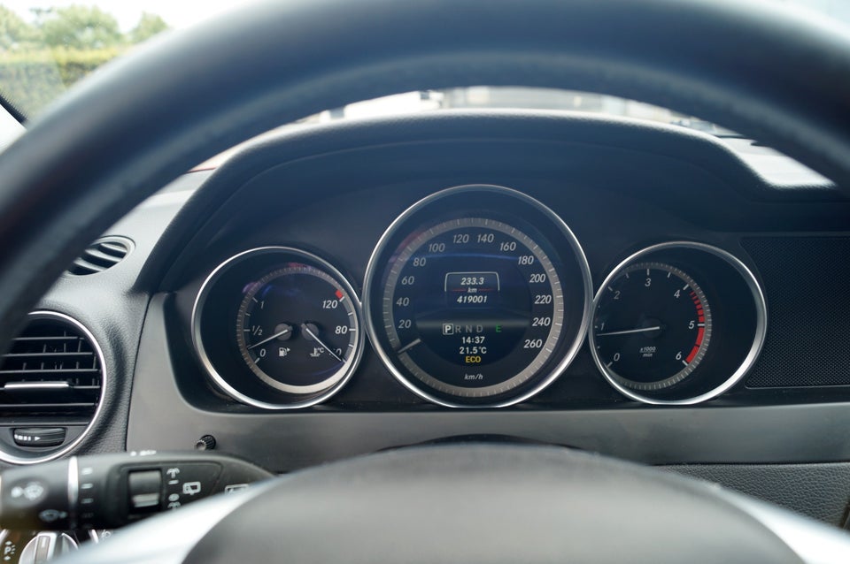 Mercedes C200 2,2 CDi aut. BE 4d