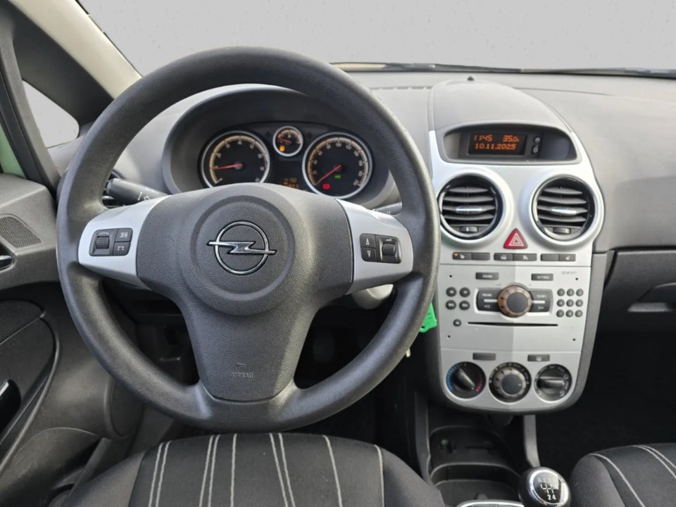 Opel Corsa 1,0 12V Edition 5d