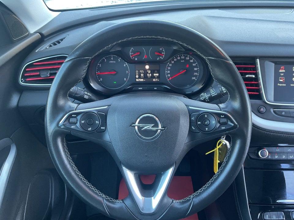 Opel Grandland X 1,2 T 130 Enjoy 5d