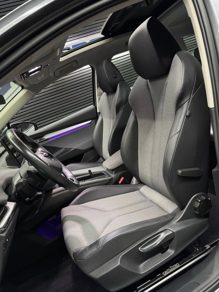 Skoda Enyaq 80 iV Loft 5d