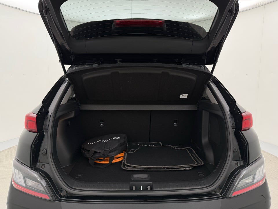 Hyundai Kona 64 EV Advanced 5d
