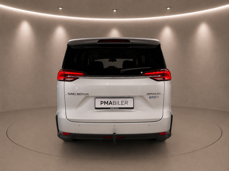 Maxus Euniq5 52 Exclusive 7prs 5d