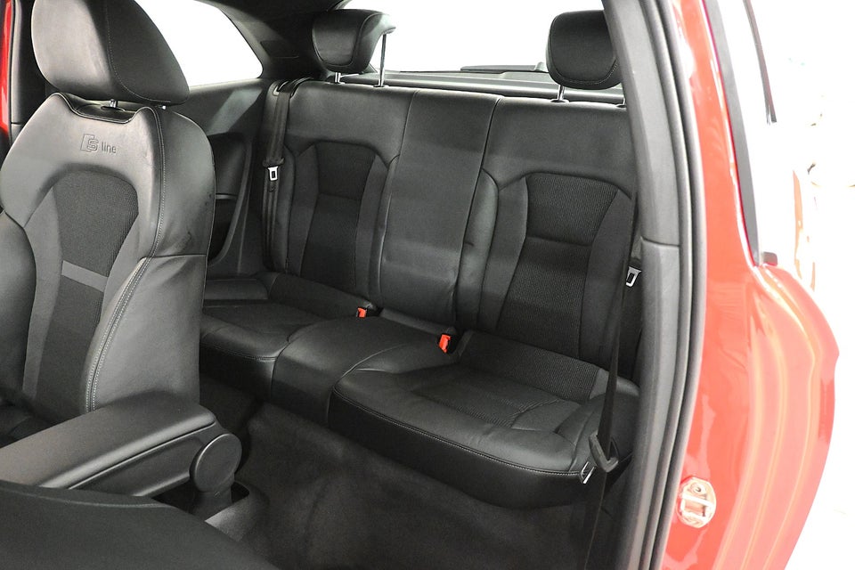 Audi A1 1,4 TFSi 185 Ambition S-line S-tr. 3d