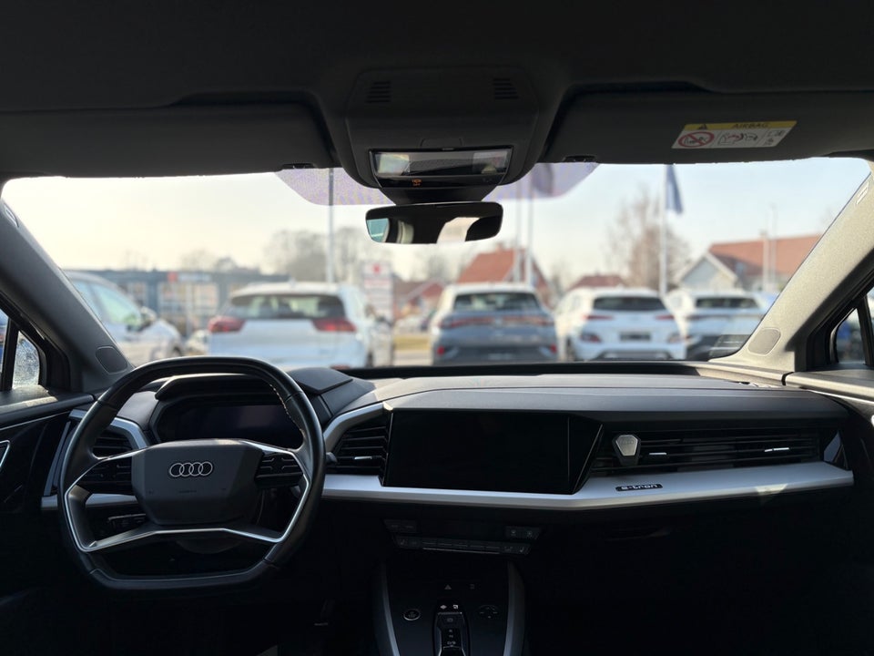 Audi Q4 e-tron 40 Advanced 5d