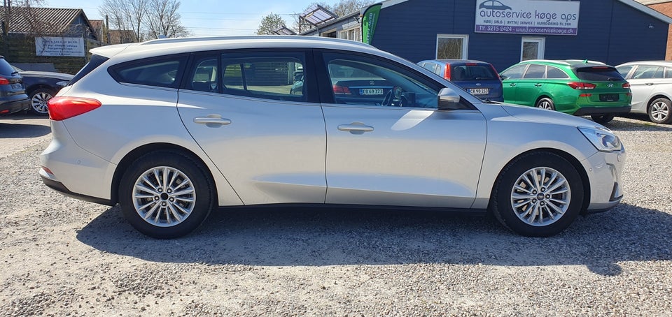 Ford Focus 1,0 EcoBoost Titanium stc. aut. 5d
