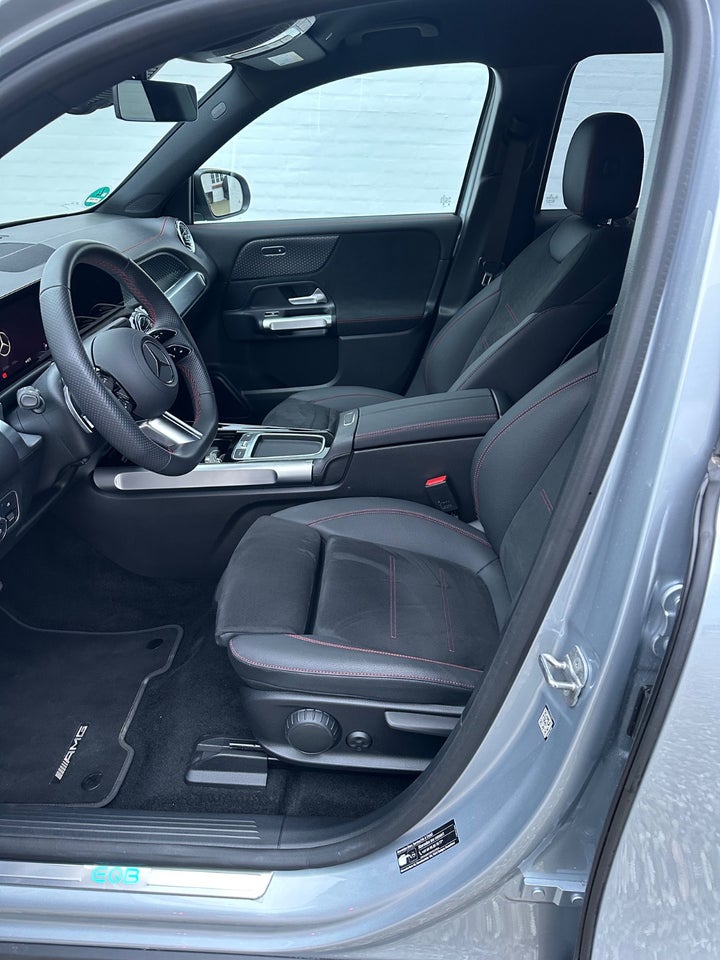 Mercedes EQB300 AMG Line 4Matic 5d