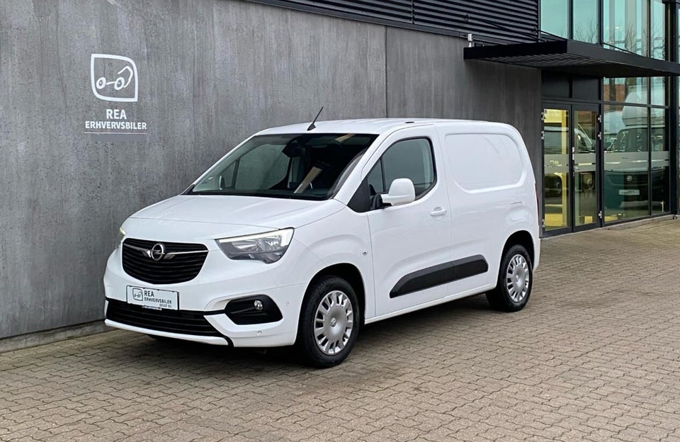Opel Combo 1,5 D 102 Essentia L2V2