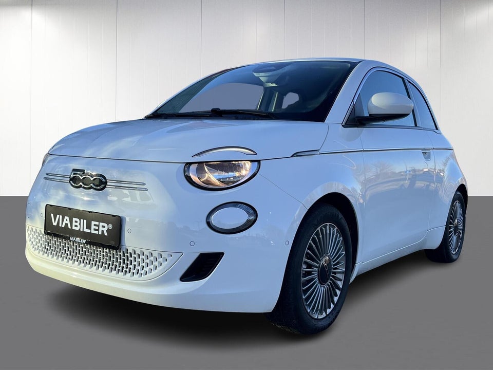 Fiat 500e 42 Icon 3+1 4d