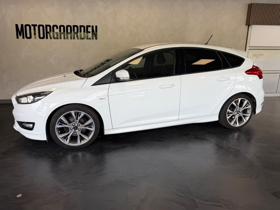Ford Focus 1,0 SCTi 125 ST-Line+ 5d